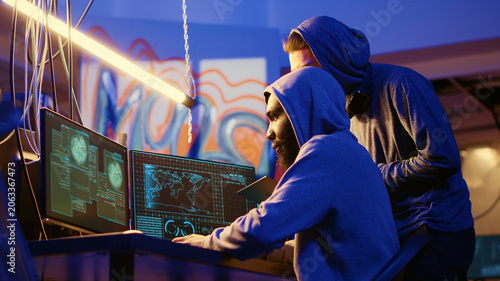 Konstfotografi Hackers failing to infiltrate another country government security systems in international espionage effort, secret agents attacking servers in digital warfare, getting rejected by firewall