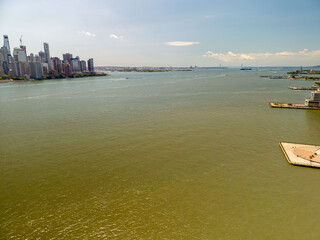 Hudson river dividing manhattan and new jersey skylines
