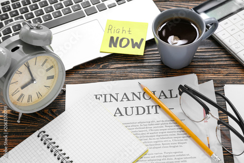 Financial documents, alarm ...