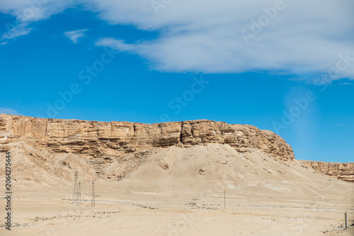 Fotografía Syrian Desert Rock Escarpment Blue Sky