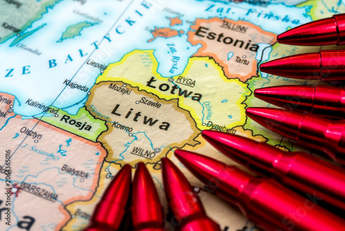 The Baltic Sea countries, NATO frontier countries, NATO-Russia border, the Suwalki pass, Polish language version map