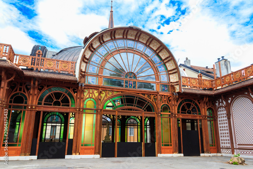 Slika na platnu Exterior of the Art Nouveau Buvette Cachat pump room building in Evian-les-Bains
