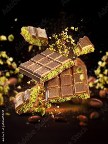 Delicious pistachio chocolate bars