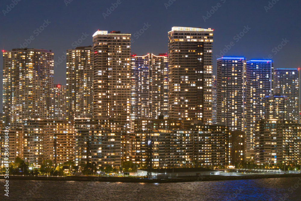 Obraz premium 晴海のタワーマンション群の夜景