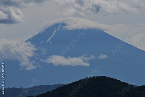 Photos Mount Fuji in early summer