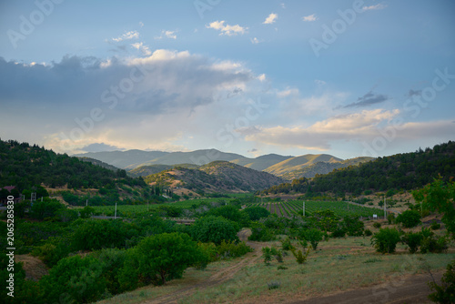 Bild auf Leinwand Hidden Valley in the Crimean Mountains