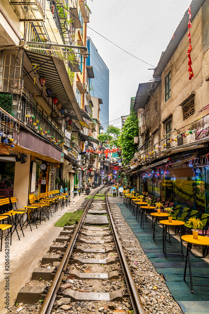 Fototapeta premium A view of the central part of train street in Hanoi, Vietnam, in the morning