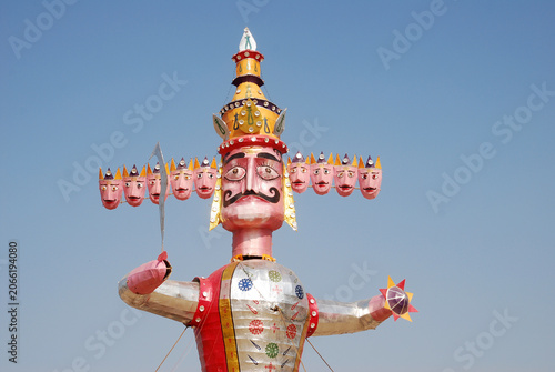 Tableau sur toile A large, vibrant, colorful handmade effigy of the ten-headed demon king Ravana s