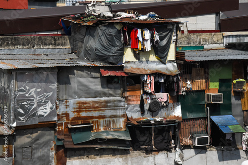 Foto Slum shanty douses