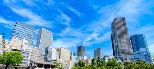 Panel kuchenny z motywem 東京・池袋の街並みと高層ビル群