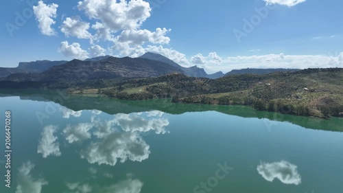 Embalse Conde de Guadalhorce en la provincia de Málaga, Andalucía	