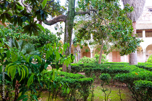 Foto Benedictine monastery and the botany garden, city of Qarth, Game of throne movie