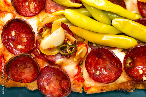 italian american detroit style square pizza