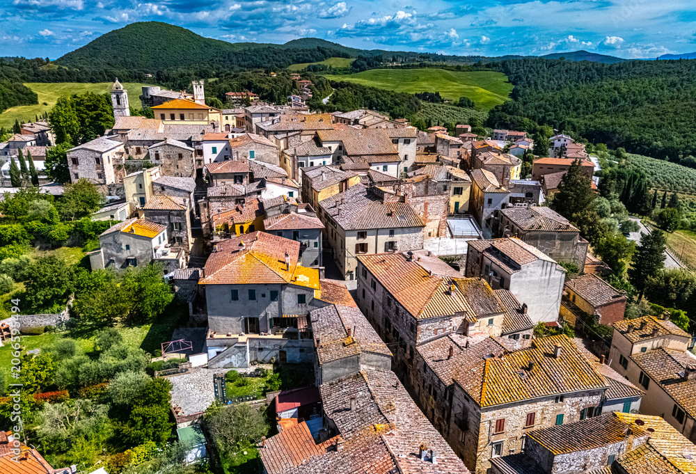 Obraz premium View of Trequanda in the province of Siena,Tuscany, Italy