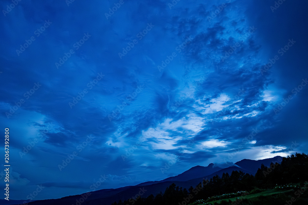 Obraz premium Blue Night