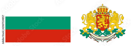 Foto National flag and coat of arms of Bulgaria, golden crowned lion rampant, crown a