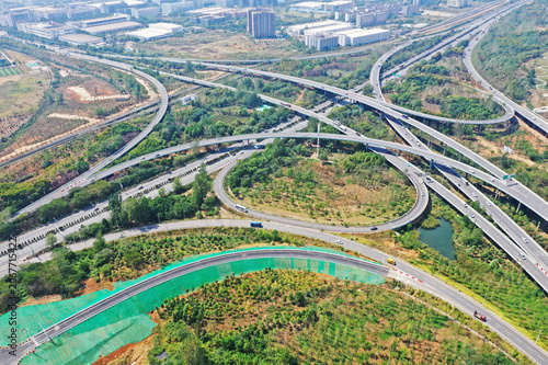 фотографія Wuhan Highway Interchange Aerial View - Modern Transportation Hub