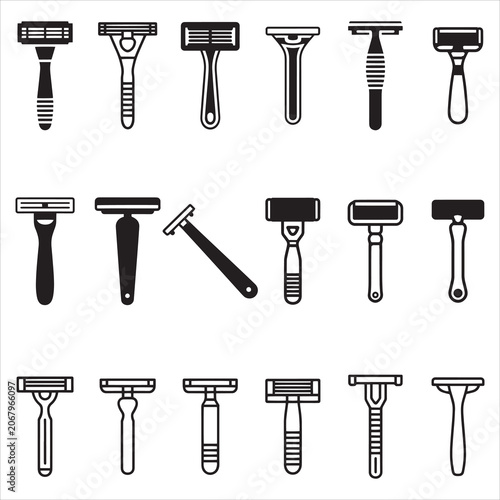 Realistic metallic razor blade icon isolated illustration
