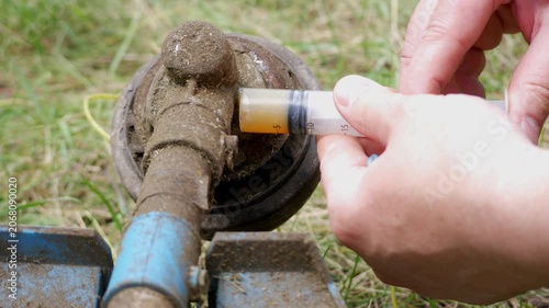Maintenance of Gas Powered Trimmer Using Grease Syringe