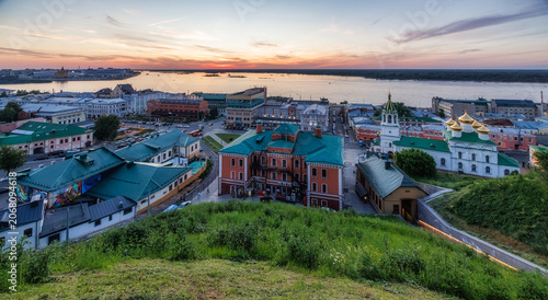Fotografía Sunset over Nizhny Novgorod in Russia, Volga River and Oka River