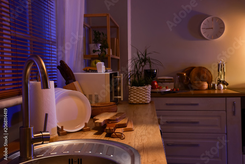 Utensils with microwave ove...