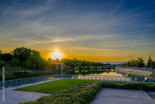 Atardecer en el Parque Juan Carlos I de Madrid