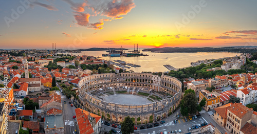 Принти на полотні Pula, Croatia Historic Architecture at Sunset