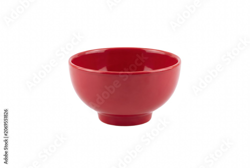 Foto Empty vibrant red ceramic bowl with glossy finish
