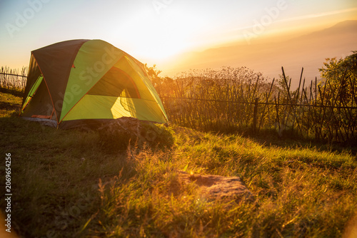 Εκτύπωση καμβά Tent camp in nature background with sunrise on top of mountain