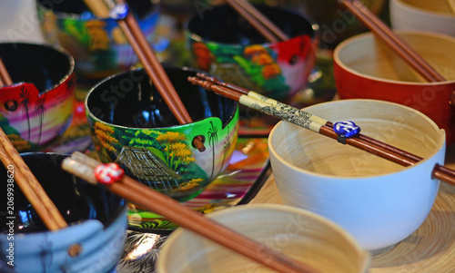 Unforgettable souvenirs: wooden and ceramic artefacts from Thai markets