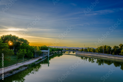 Atardecer en el Parque Juan Carlos I de Madrid