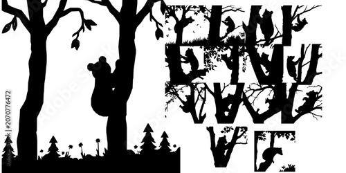 Foto Bear Cub Clinging to a Tree Silhouette