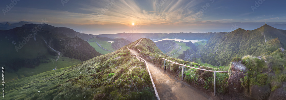Fototapeta premium Mountain landscape Ponta Delgada island, Azores