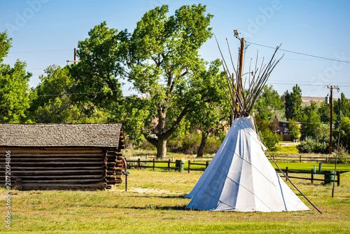 Tableau sur toile Street View of Historic Fort Caspar Barracks