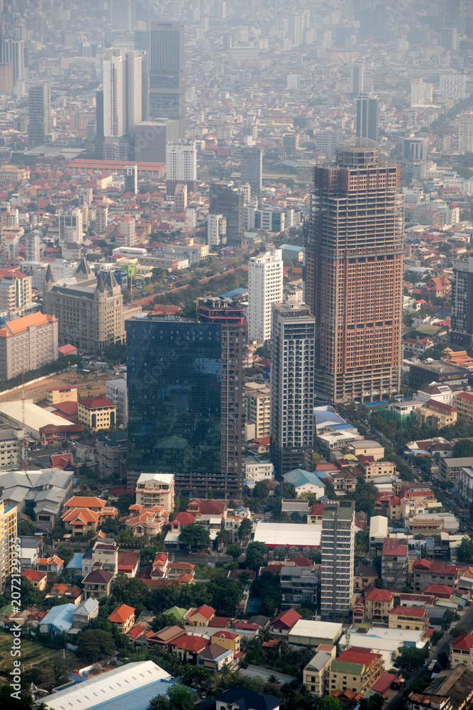 Obraz premium Aerial view of Phnom Penh in Cambodia