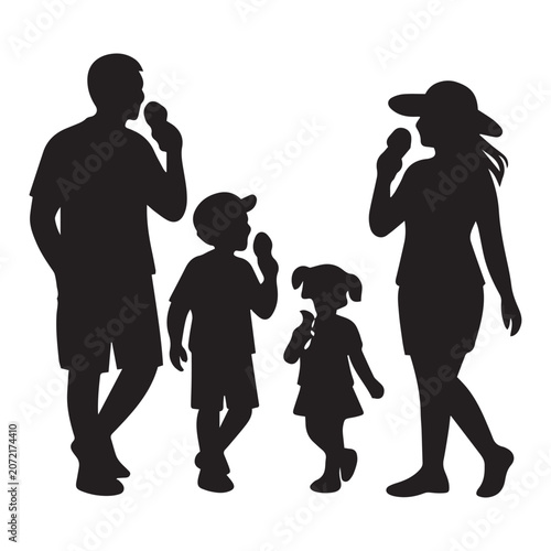 Fotografi Silhouette of a happy family eating ice cream together