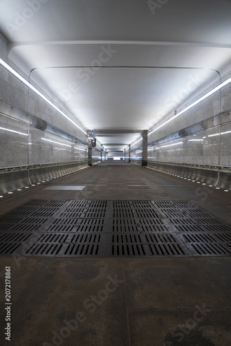 Photos Epic symmetry underground tunnel pedestrian crossing texture background
