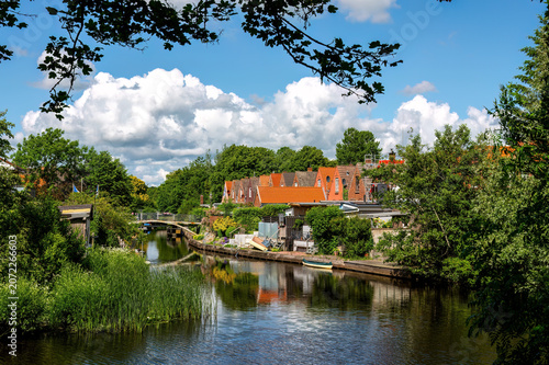 Historisches Friedrichstadt in Nordfriesland (Deutschland) Stadtszene Gracht