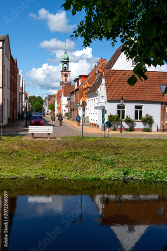Historisches Friedrichstadt in Nordfriesland (Deutschland) Stadtszene 