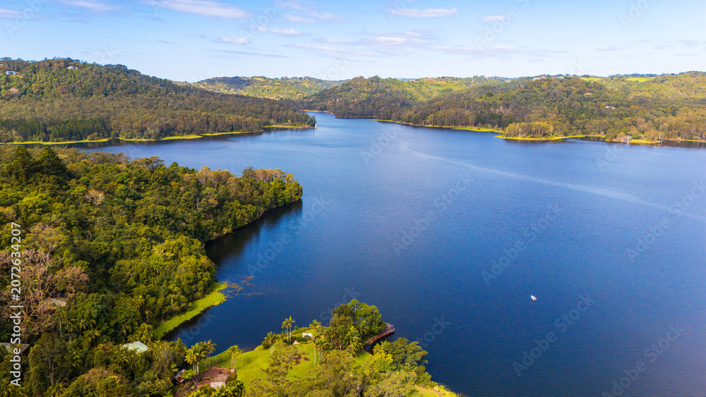 Naklejka premium Scenic View of Lake Baroon in the Sunshine Coast Hinterland, Queensland, Australia