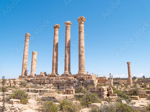 Fotografie Ruins in Sabratha, Libya, on a bright afternoon 2