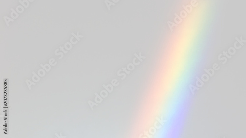 Cuadro en lienzo Transparent rainbow crystal illustration with diamond sparkle, iridescence glow,