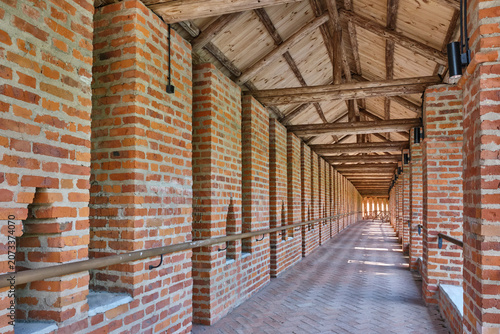 Foto Interior corridor gallery inside medieval Smolensk fortress wall in Russia