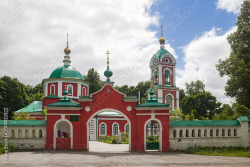 Fotografie Church of the Exaltation of the Cross in Vyazniki, Vladimir Oblast, Russia