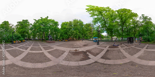 Photos Ivan Krylov Monument at Patriarch's Ponds Moscow 360 Panorama