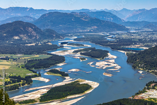 Foto Fraser river valley near Chilliwack BC