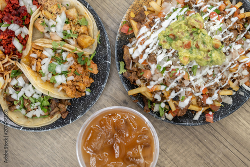 Εκτύπωση καμβά Mexican cuisine feast is set up on the table with a choice of street tacos, asad