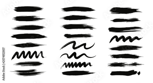 Black highlighter brush stroke lines set for underline banners, dry paint marker stripes, rough grunge ink smears and bold hand drawn highlight elements, Grunge paint lines
