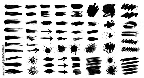 Black highlighter brush stroke lines set for underline banners, dry paint marker stripes, rough grunge ink smears and bold hand drawn highlight elements, Grunge paint lines
