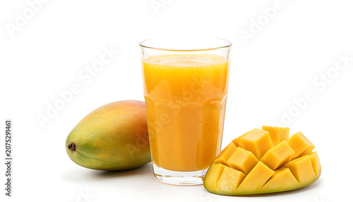 Mango Juice – Fresh Tropical Drink with Ripe Fruit